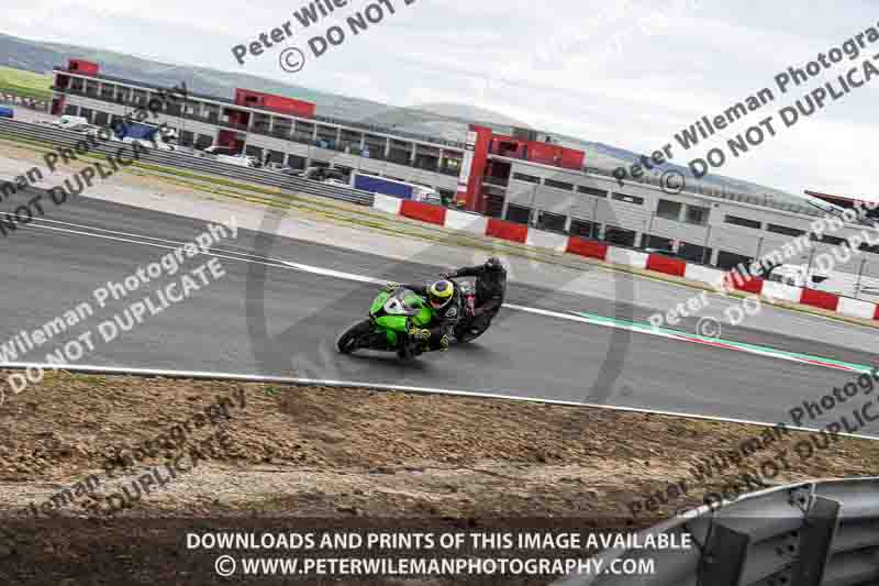 cadwell no limits trackday;cadwell park;cadwell park photographs;cadwell trackday photographs;enduro digital images;event digital images;eventdigitalimages;navarra;no limits trackdays;peter wileman photography;racing digital images;trackday digital images;trackday photos